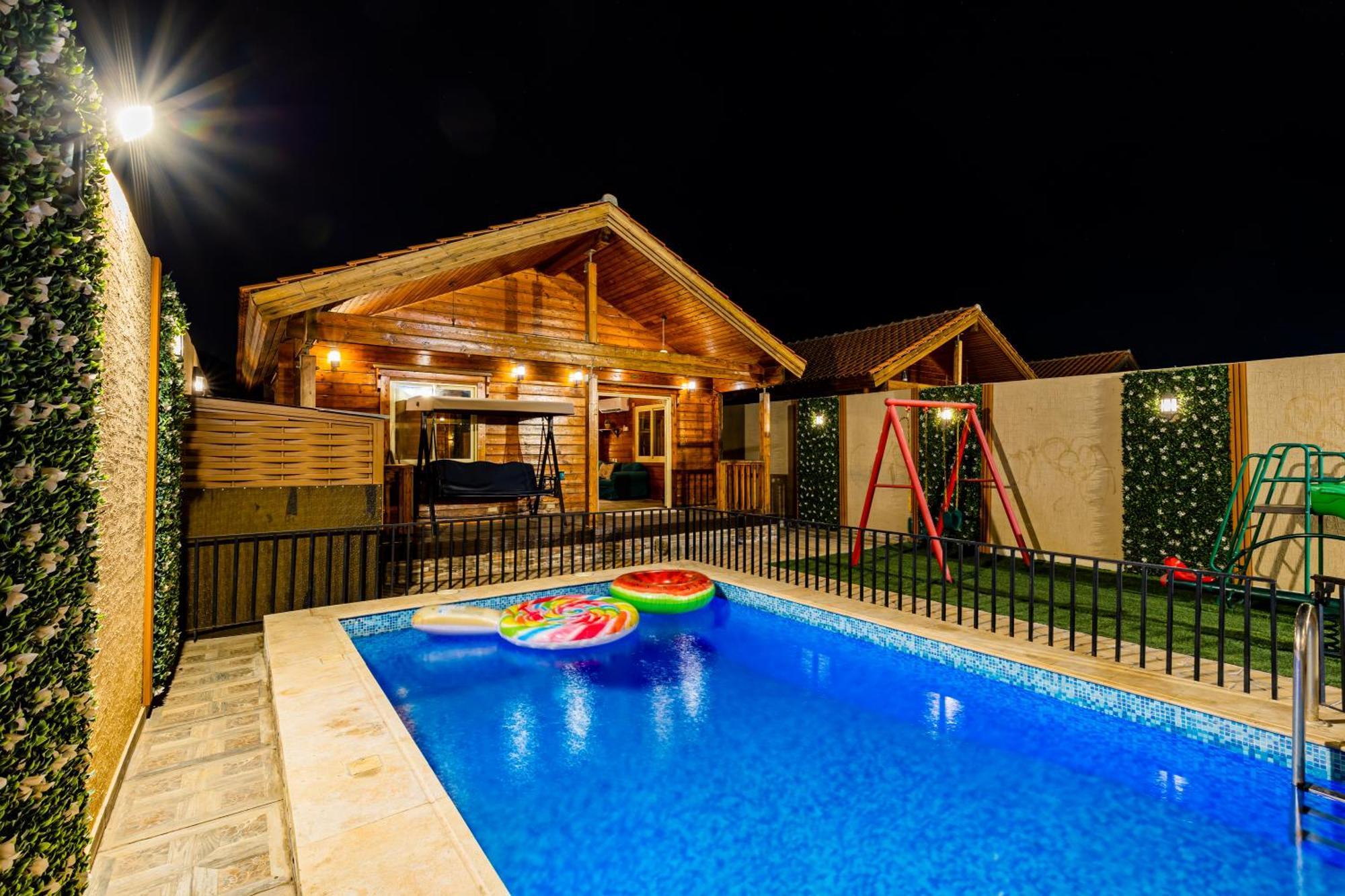 شاليهات الكوخ السويسري وأكوابارك Villa Ash Shishah Eksteriør billede